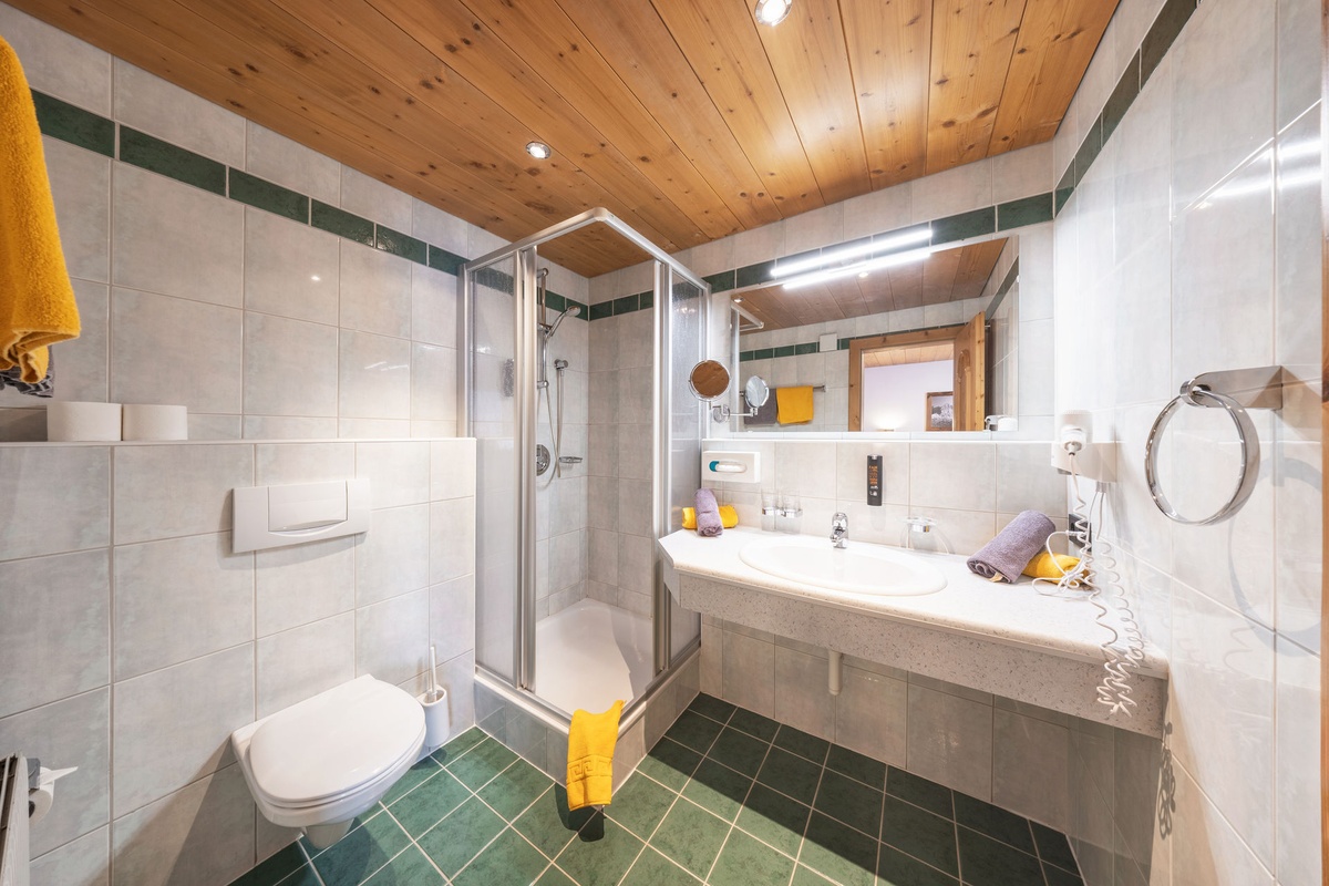 Ausserwieserhof-Apartment-Abendglühen-2026-02